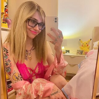 BabyGirlWifey